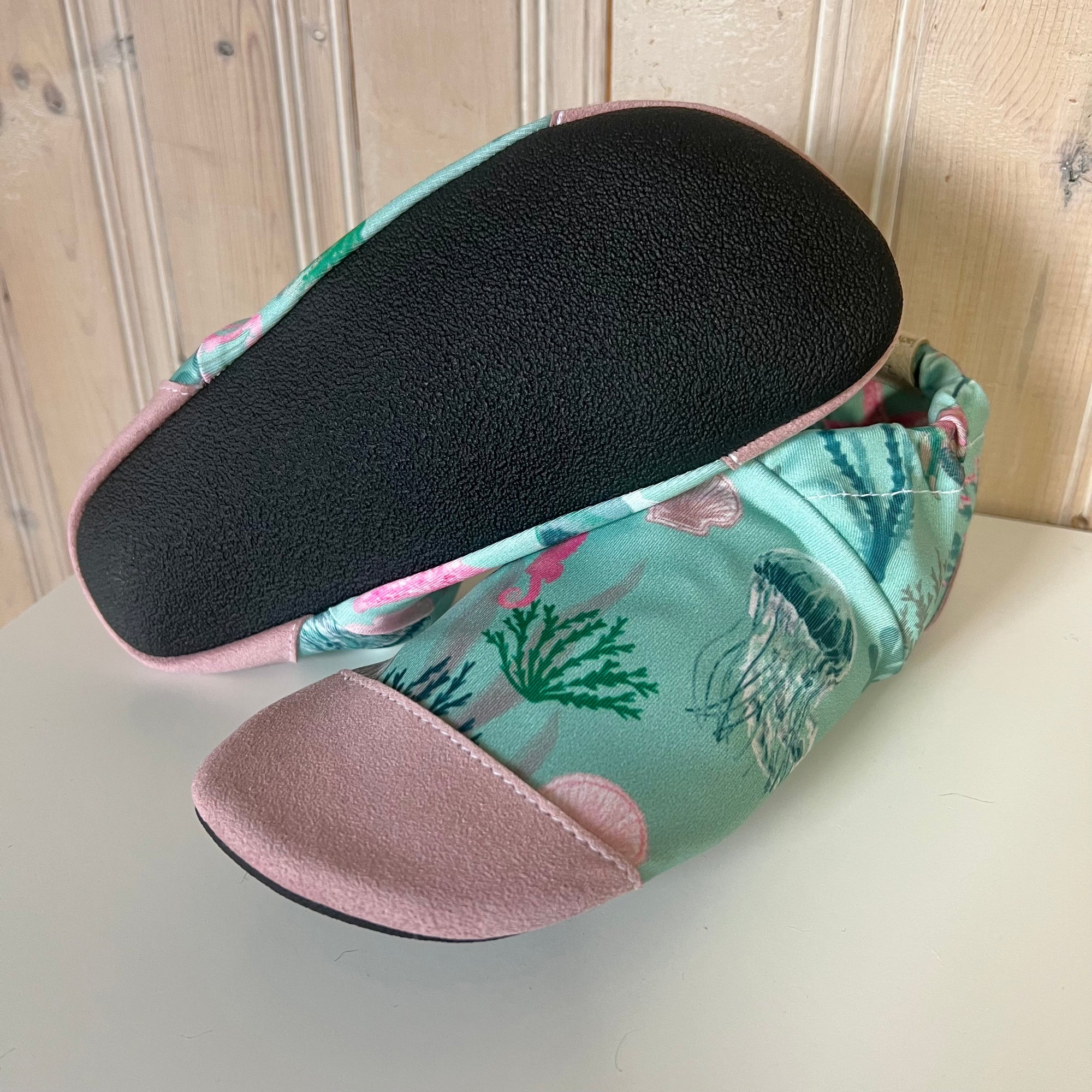 Water shoes - sea life