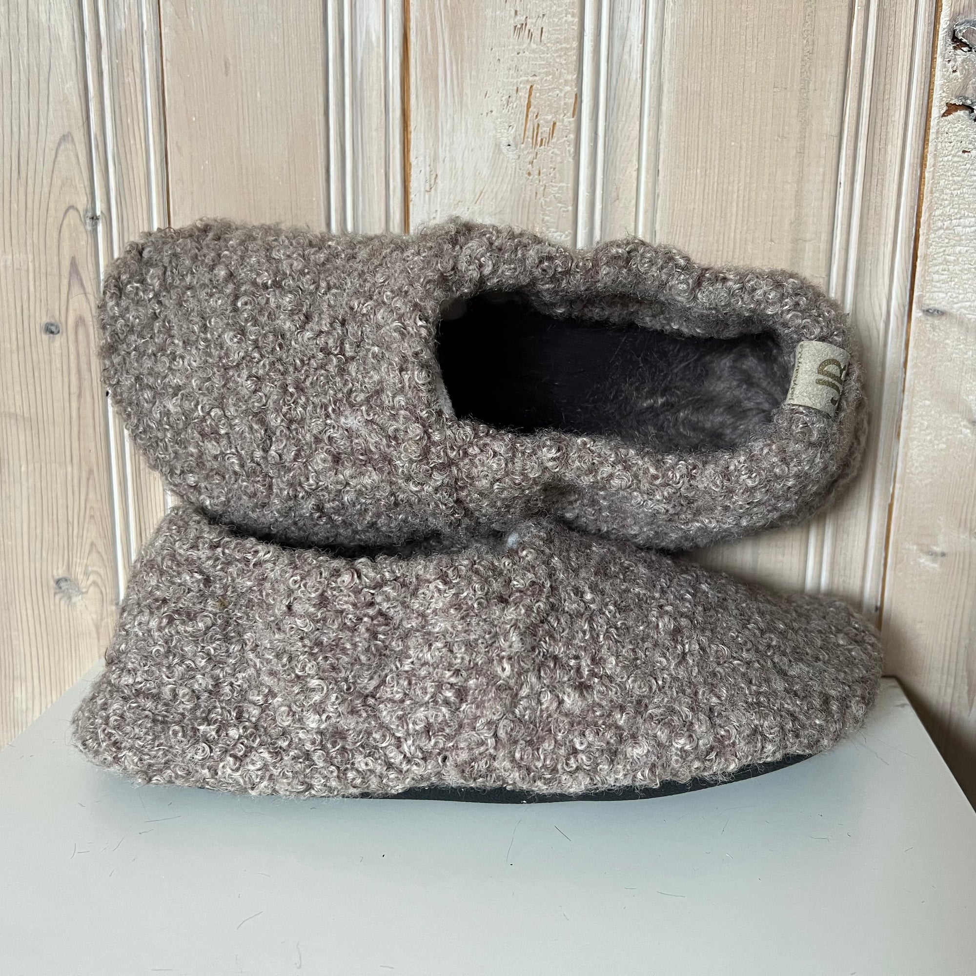 JadyLadys - Wooly Taupe- custom order