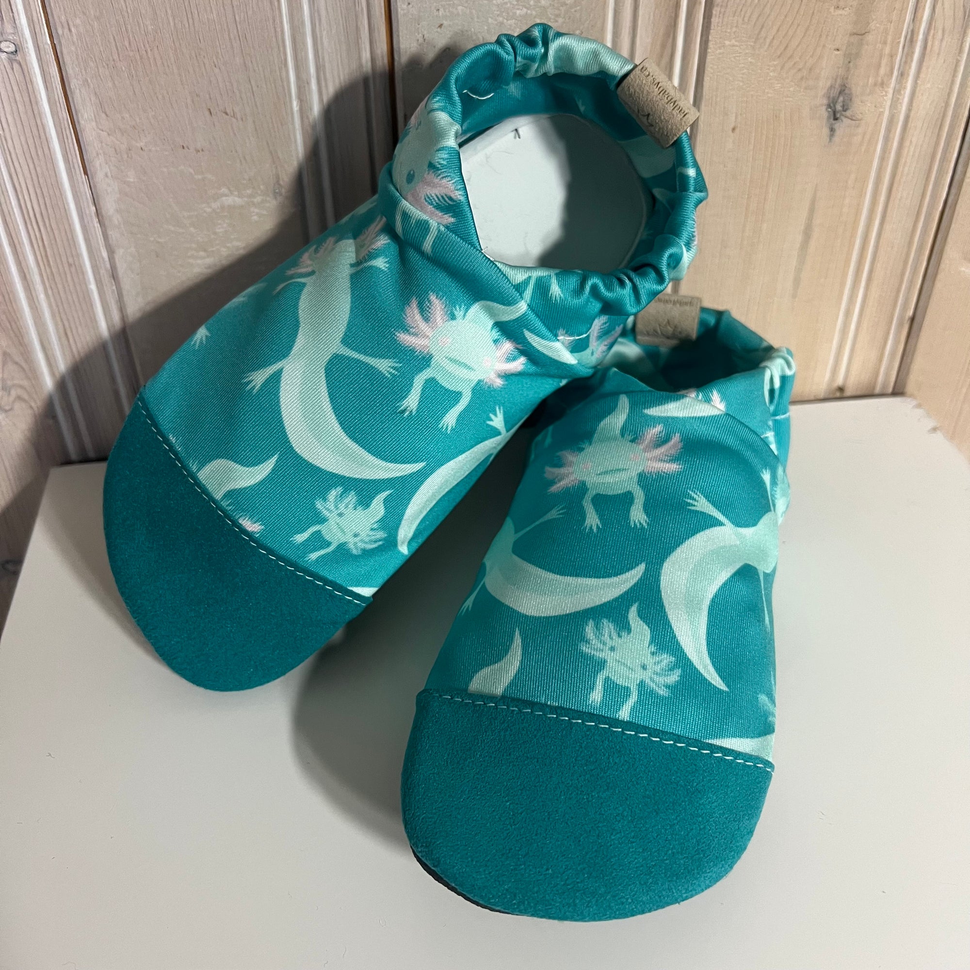Water shoes - Teal Axolotl