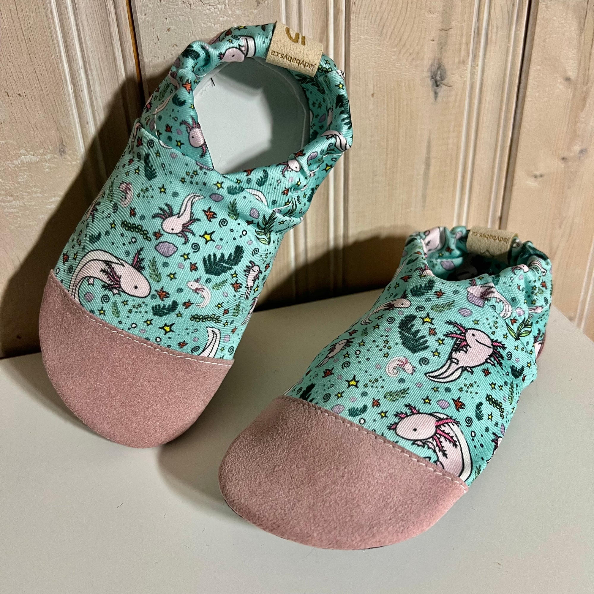 Water shoes - Pink Axolotl