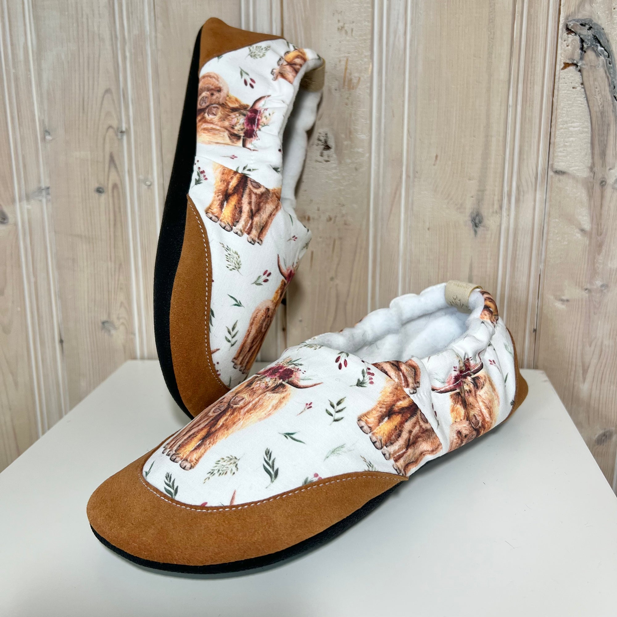 JadyLadys  Slip on shoe - Highland Cow
