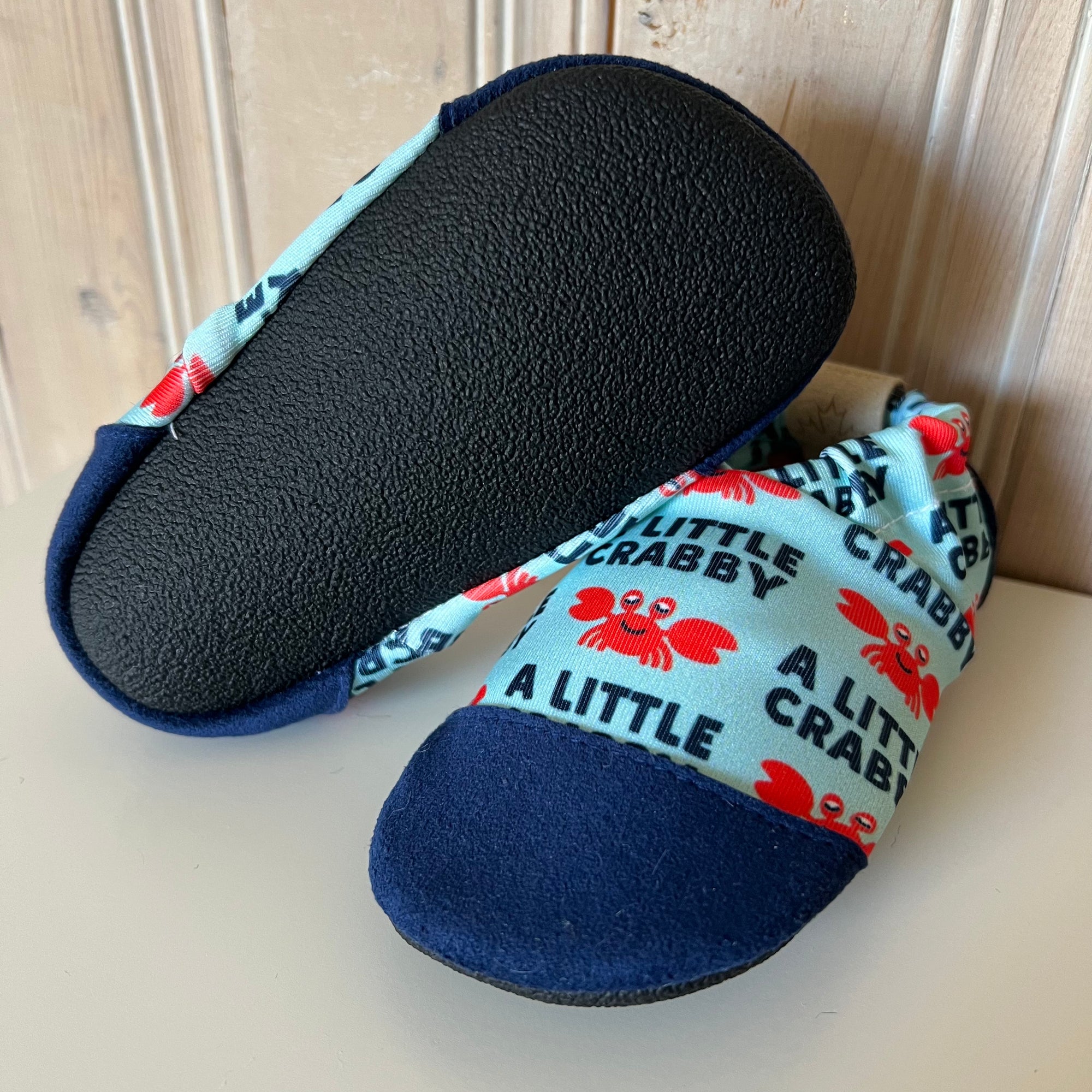 Water shoes - Crabby
