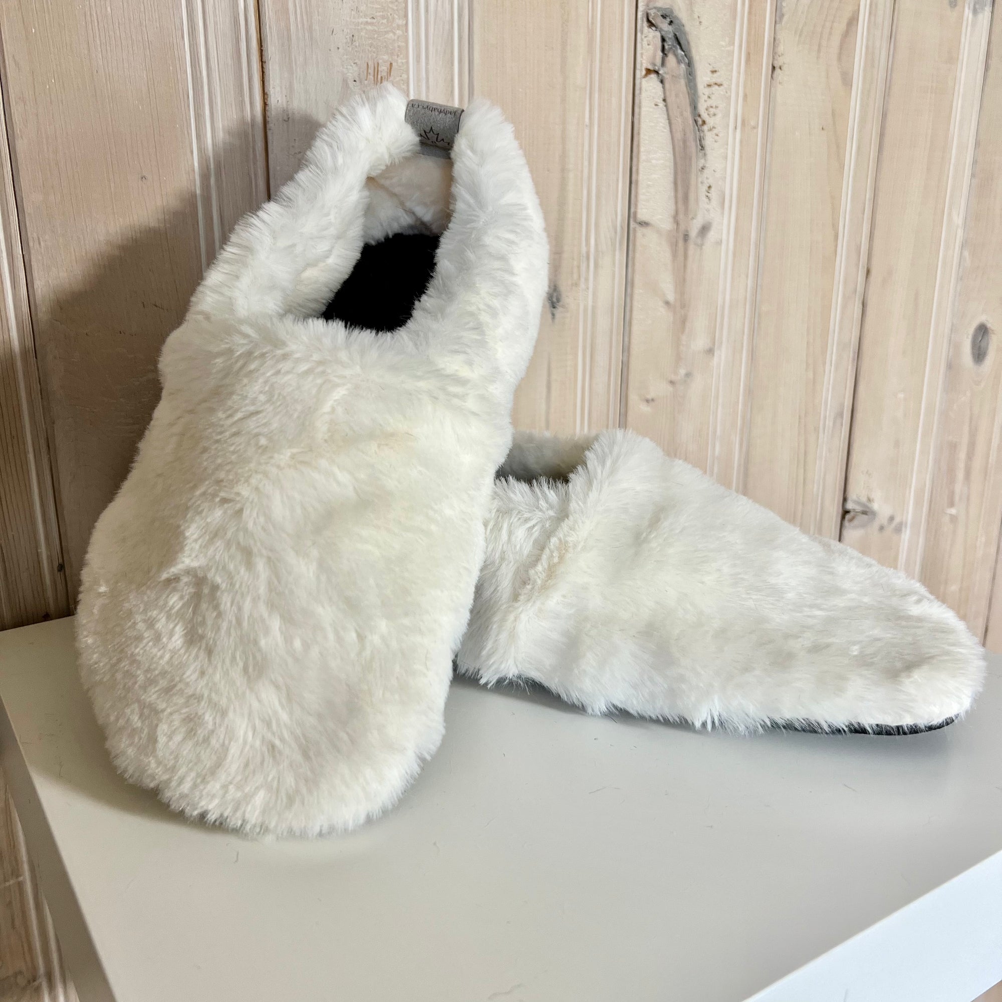 JadyLadys - Furry White -custom order