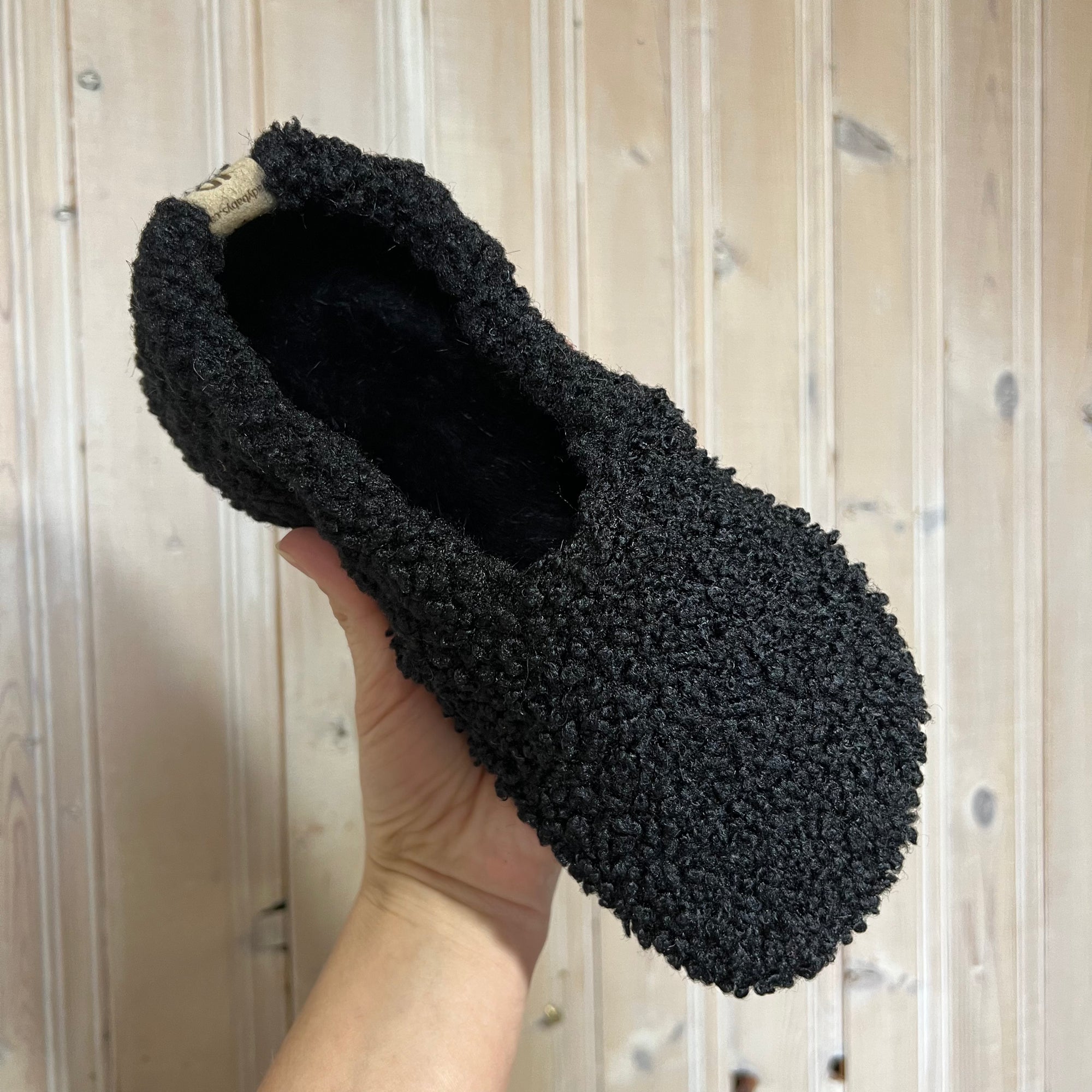 JadyLadys - Wooly Black