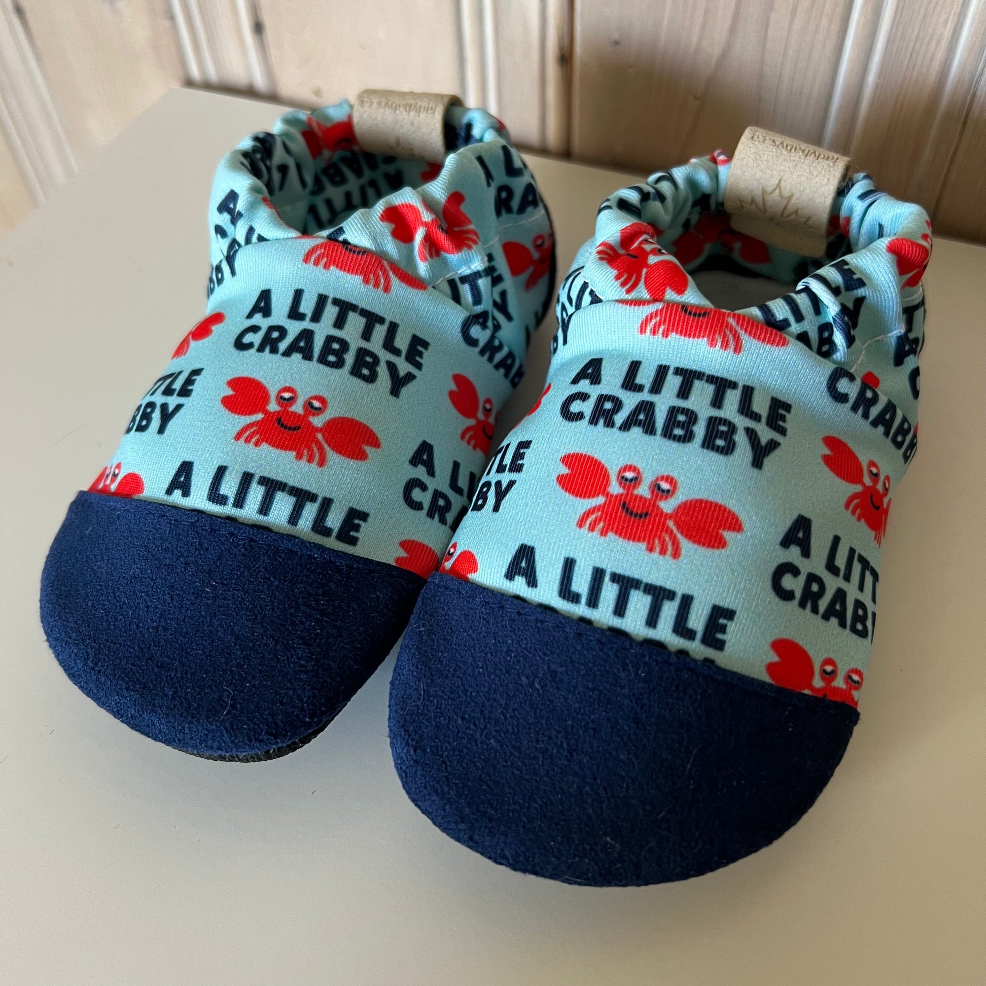 Water shoes - Crabby