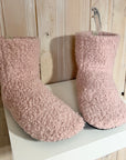 JadyLadys wooly pink boot