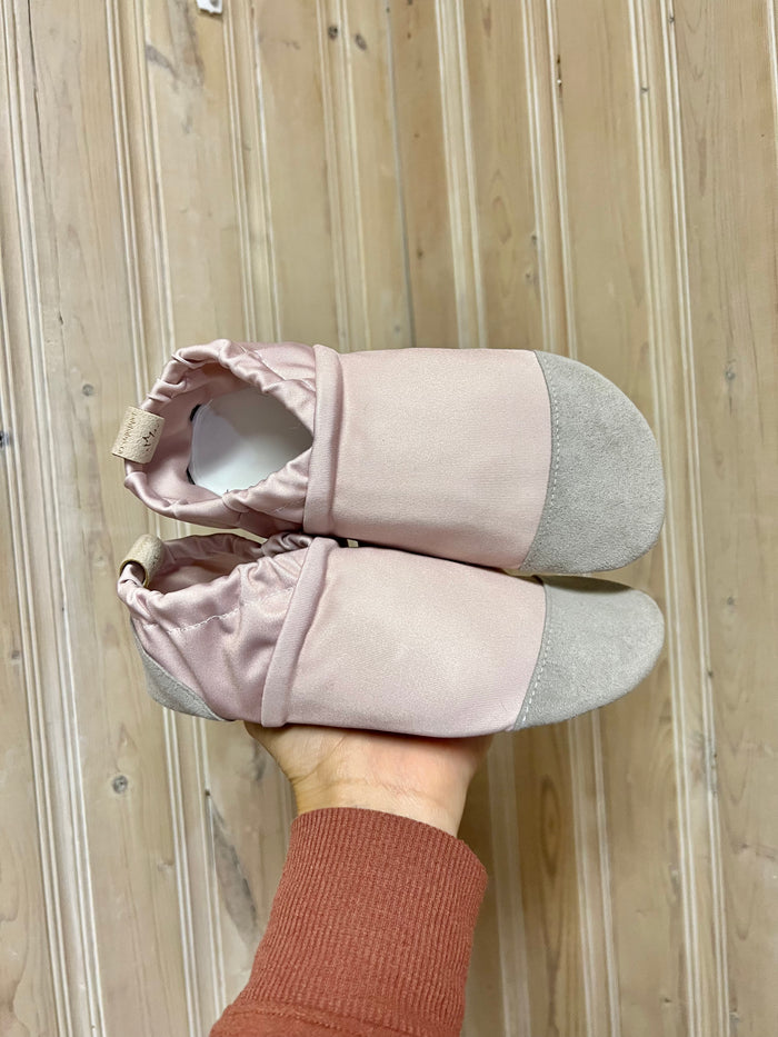 Water shoes - Blush - Ready to ship