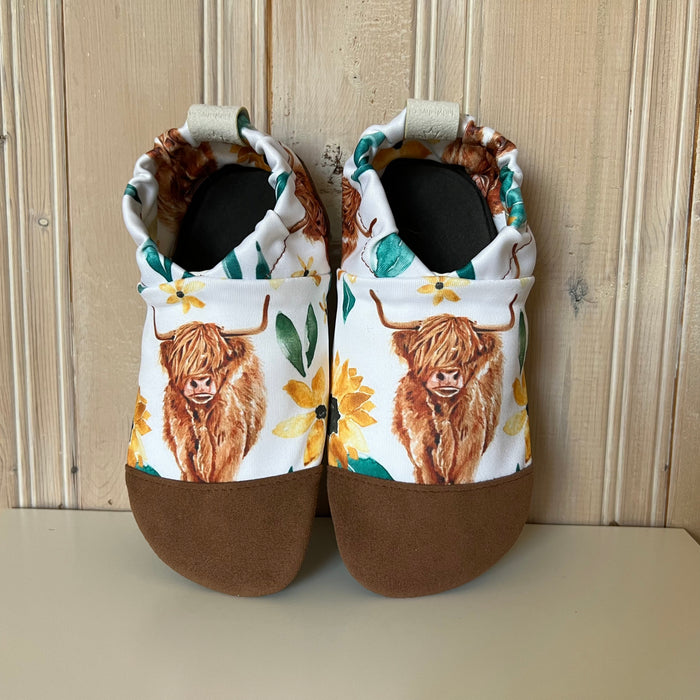 Water shoes - Highland Cow Mini