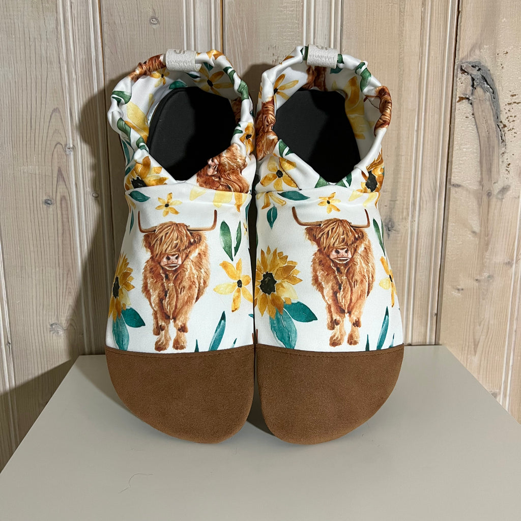 JadyLadys Water Shoes - Highland Cow